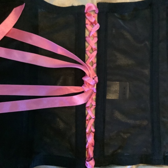 Cacique Black Beige Pink Bustier Corset Lace Up Top Sz 22/24 - Picture 7 of 9